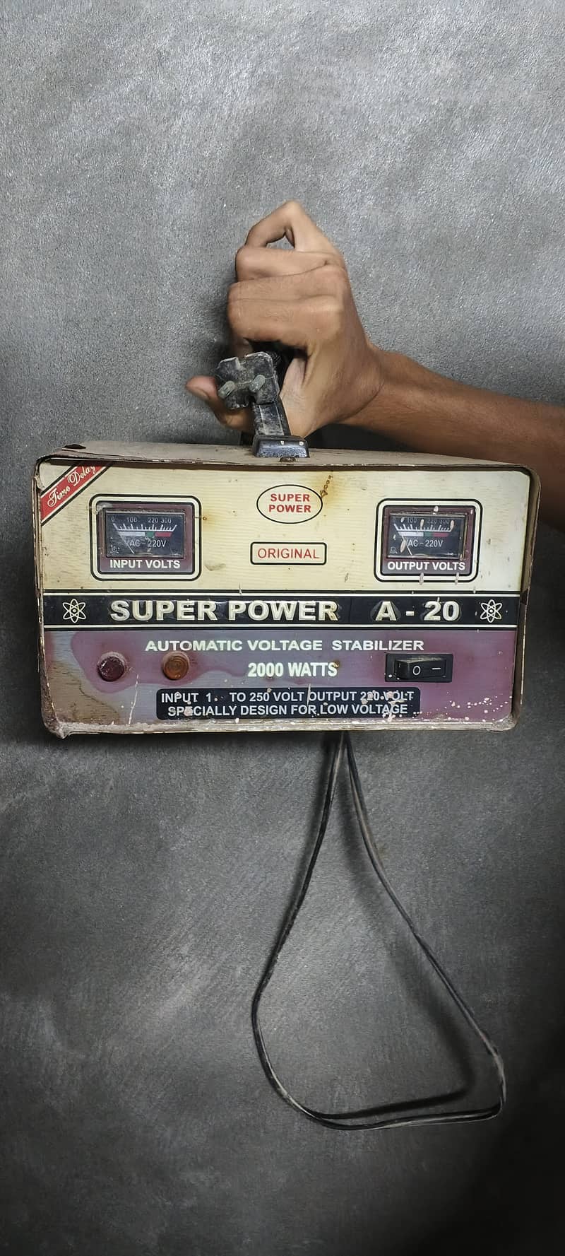 Stabilizer 2000 watt 0