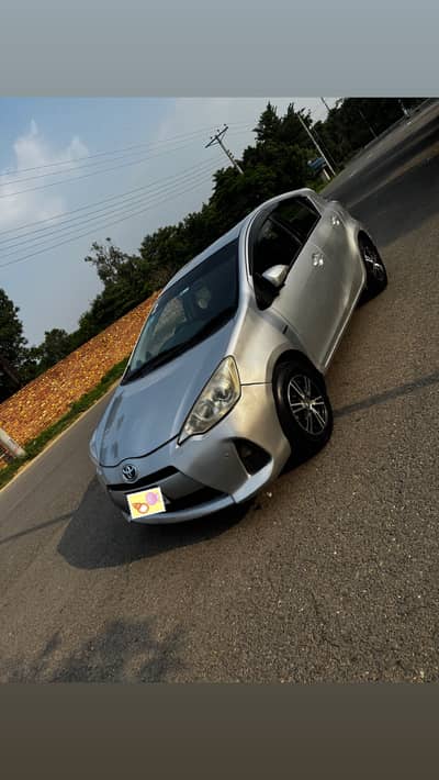 Toyota Aqua 2013