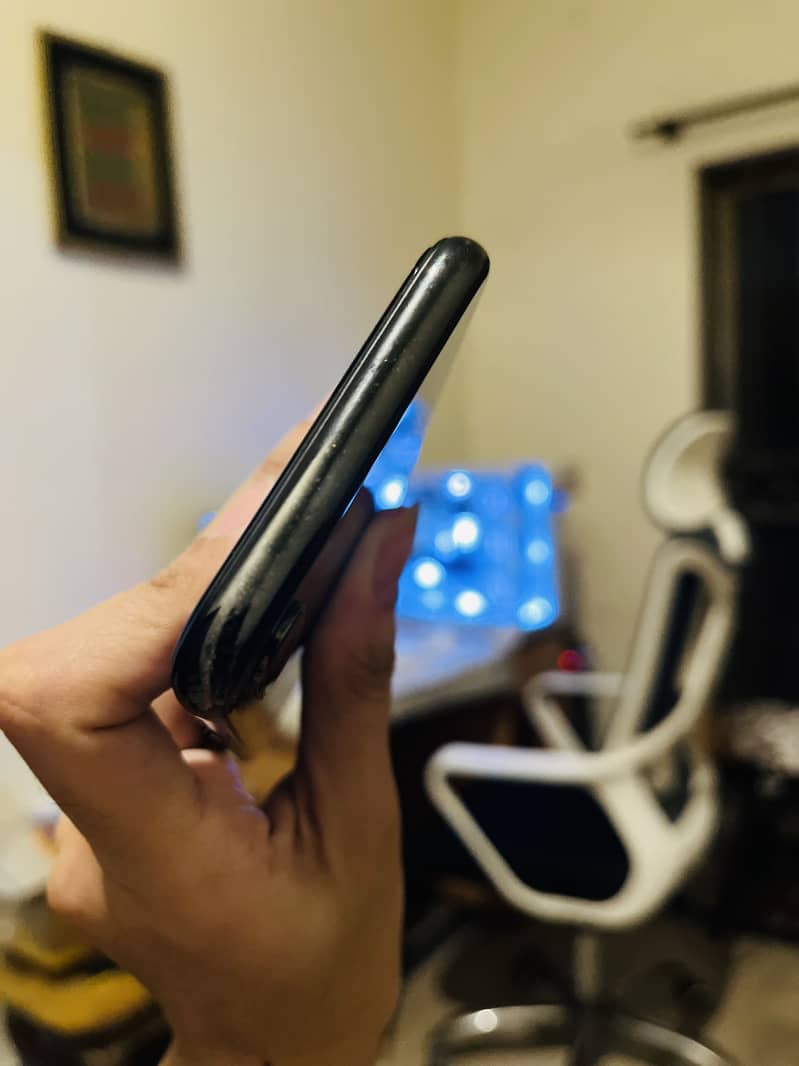 Apple iPhone X 2