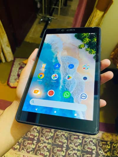 Alcatel 8 inches tablet 3/32 with box