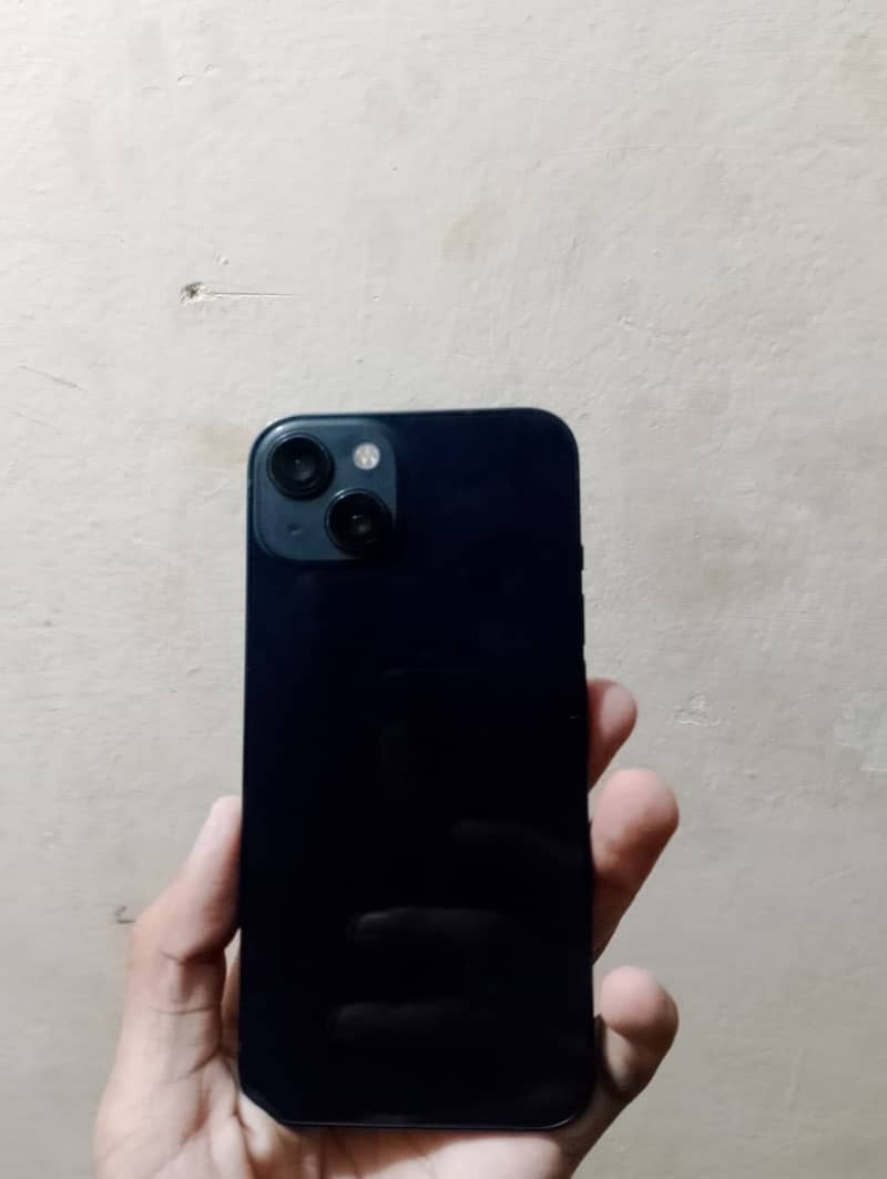 Apple iPhone 13 1
