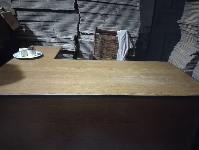 office table 0