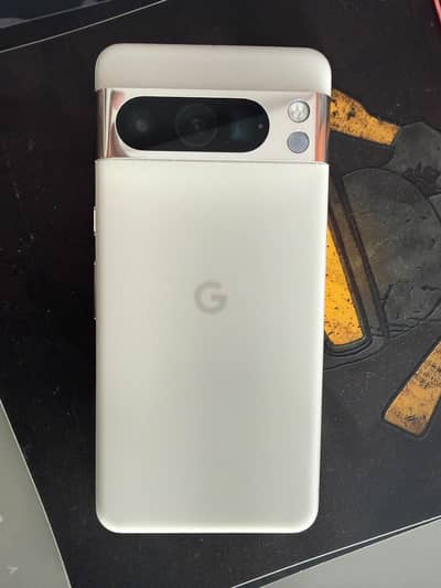 Google Pixel 8 Pro