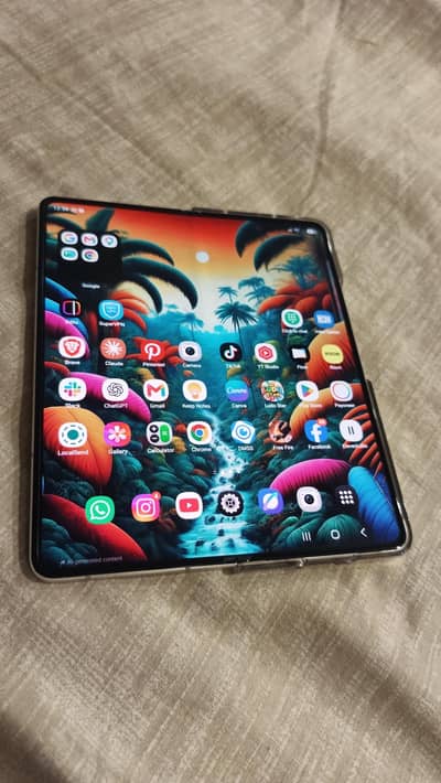 Samsung Galaxy Fold 5 | 256 Gb with Box
