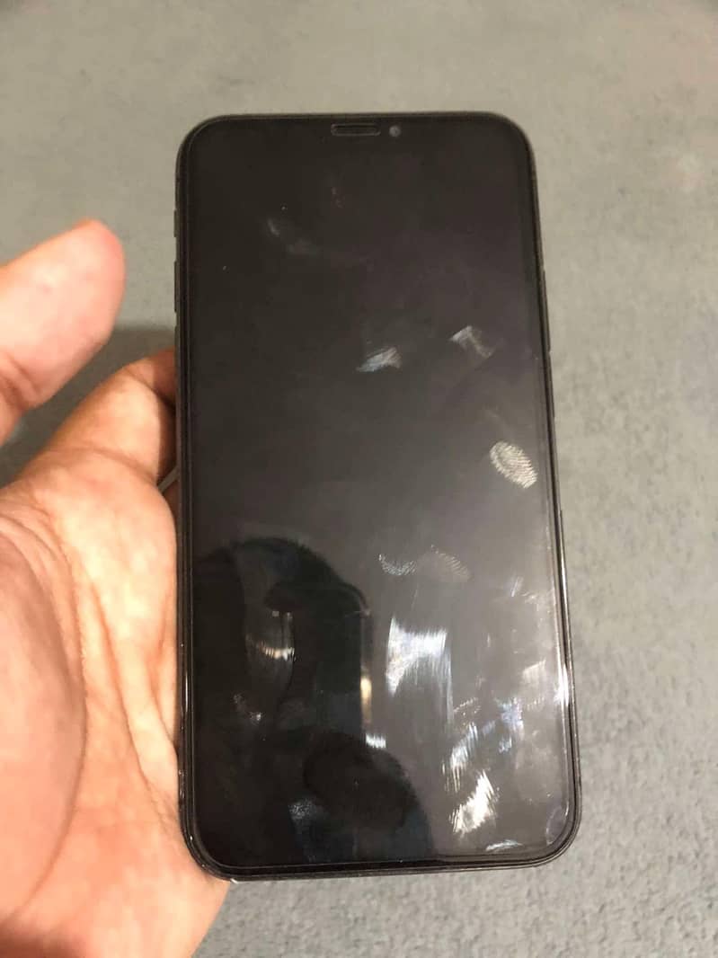 Apple iPhone X 3