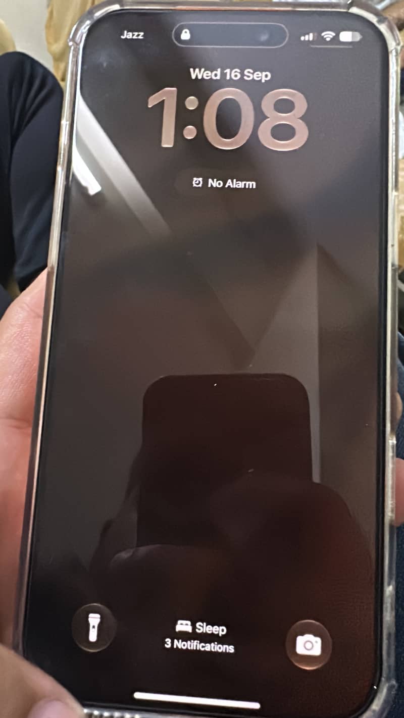 Apple iPhone 17 Pro Max 1