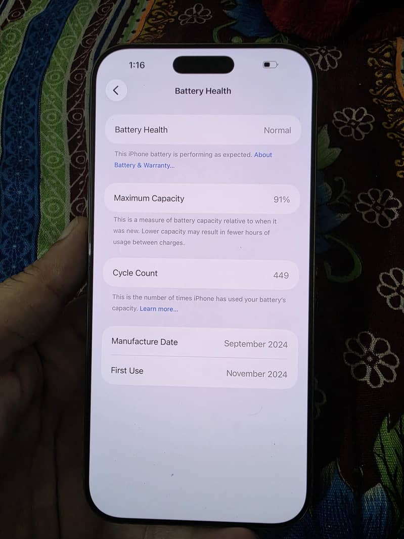 Apple iPhone 16 Pro Max 2