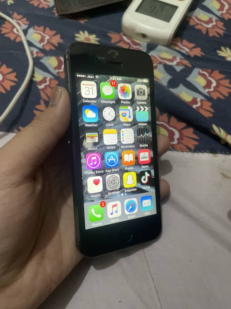 Apple iPhone 5 1