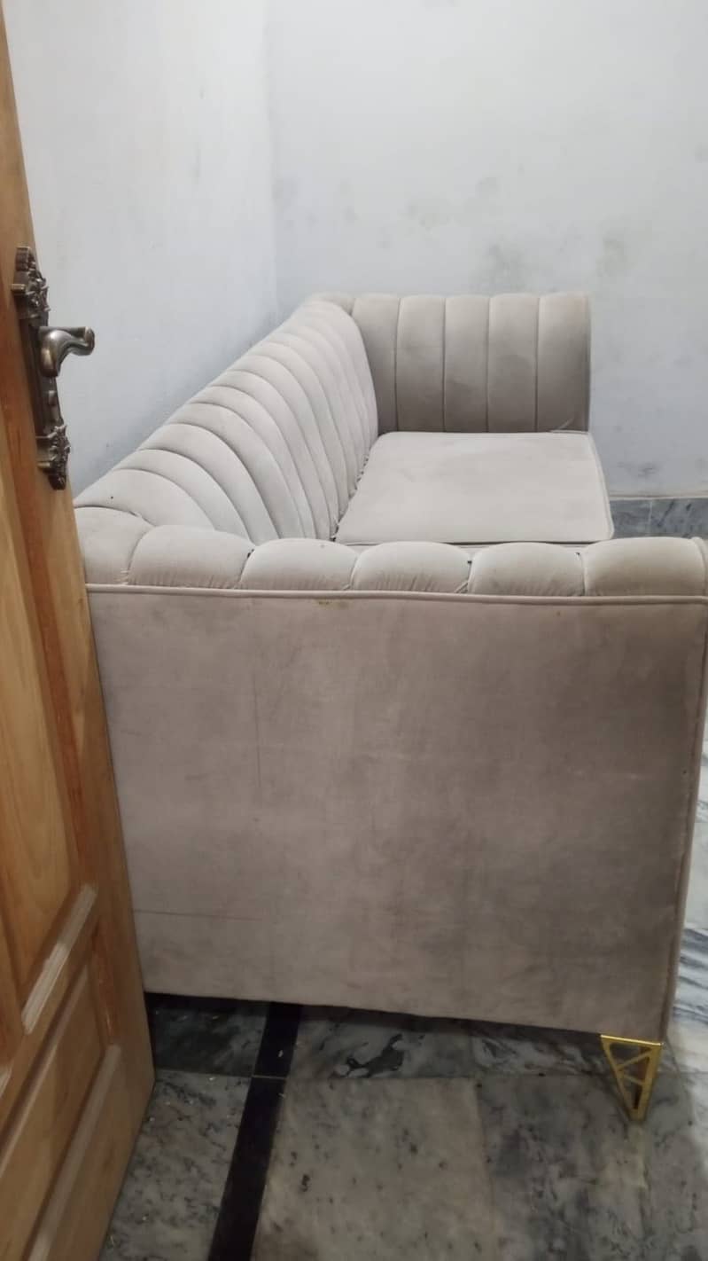 Sofa 3 seater 1