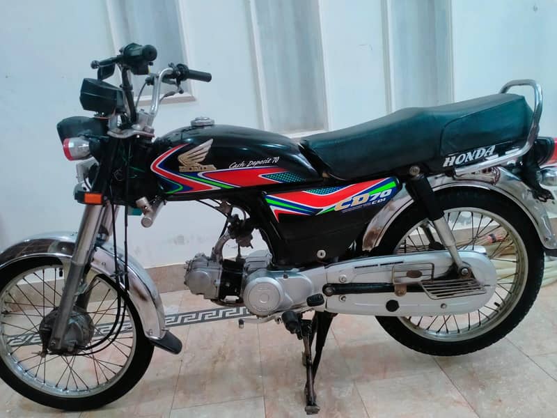 Honda CD70 0
