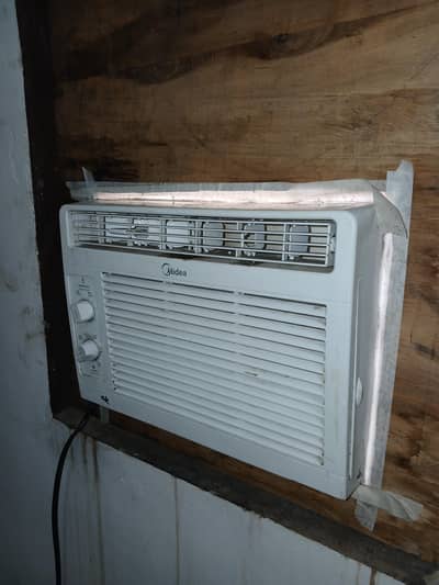 Midea window AC