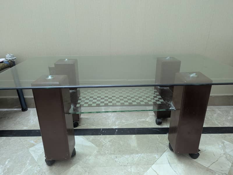 Center table 4