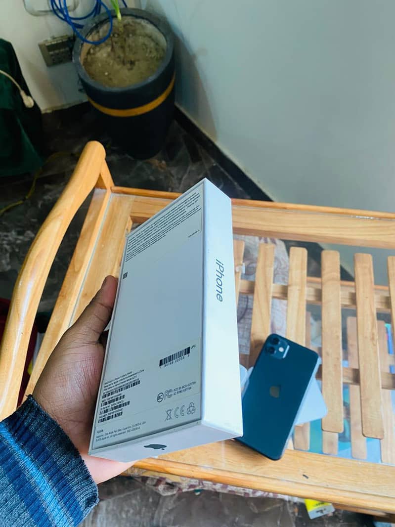 Apple iPhone 11 2