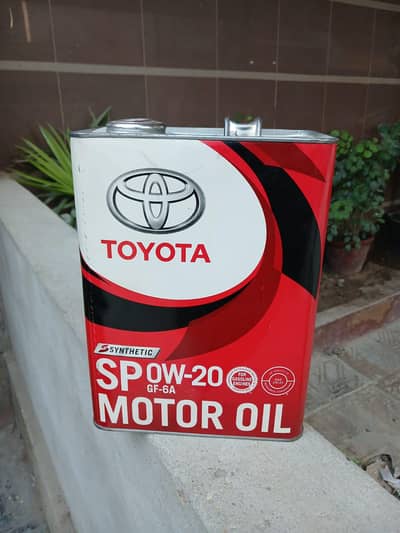 Toyata Synthetic Oil sp 0w-20 Motor Oil Japan