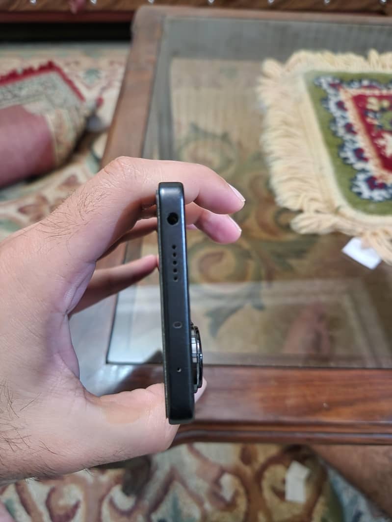 Xiaomi Redmi Note 13 Pro 1