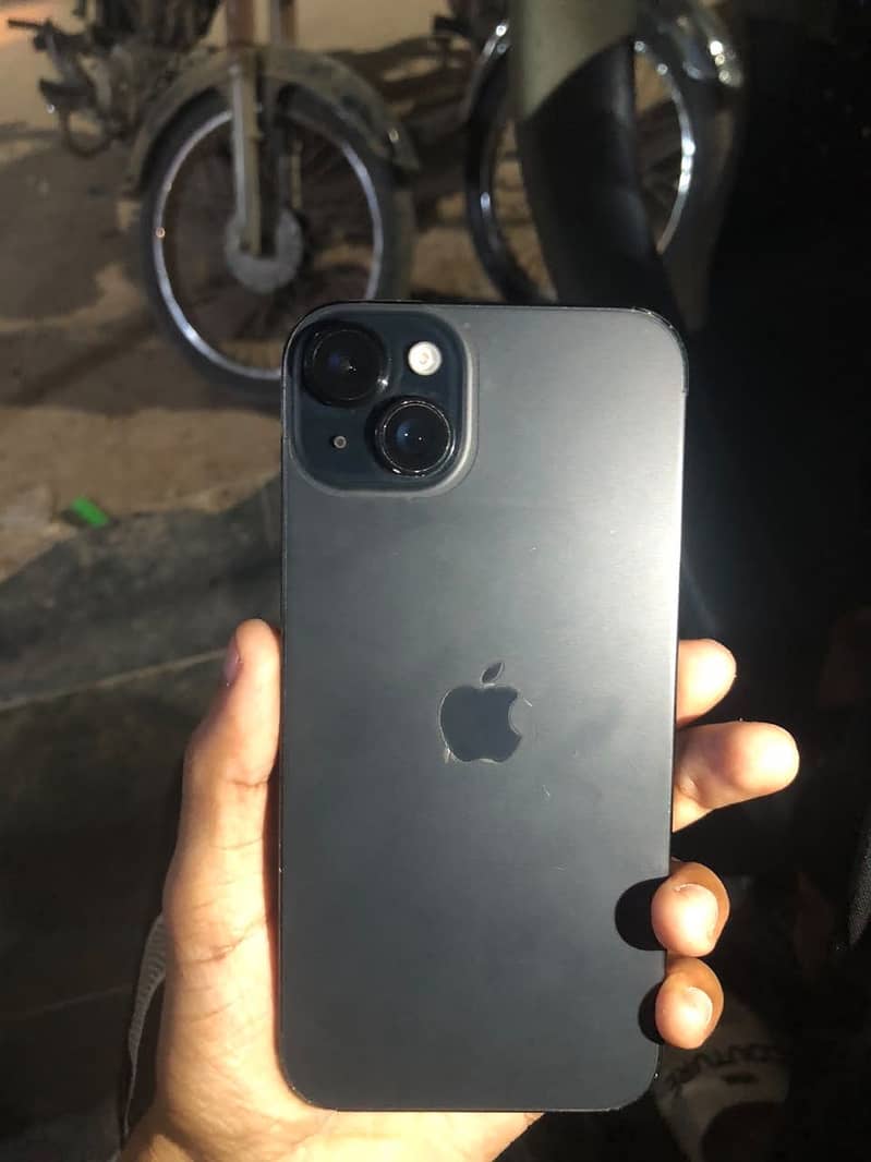 Apple iPhone 15 plus 1