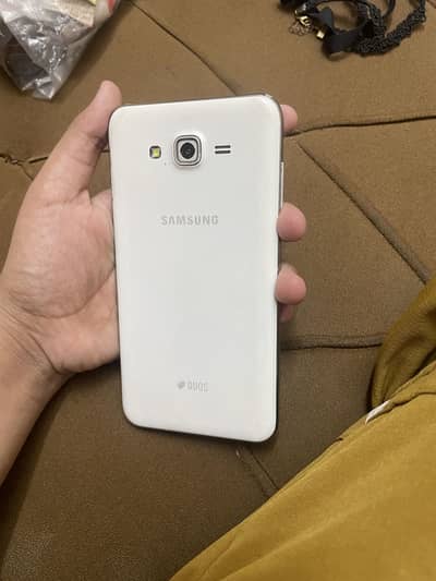 Samsung Mobile J7 03277943114