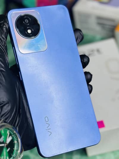 Vivo Y02t with box