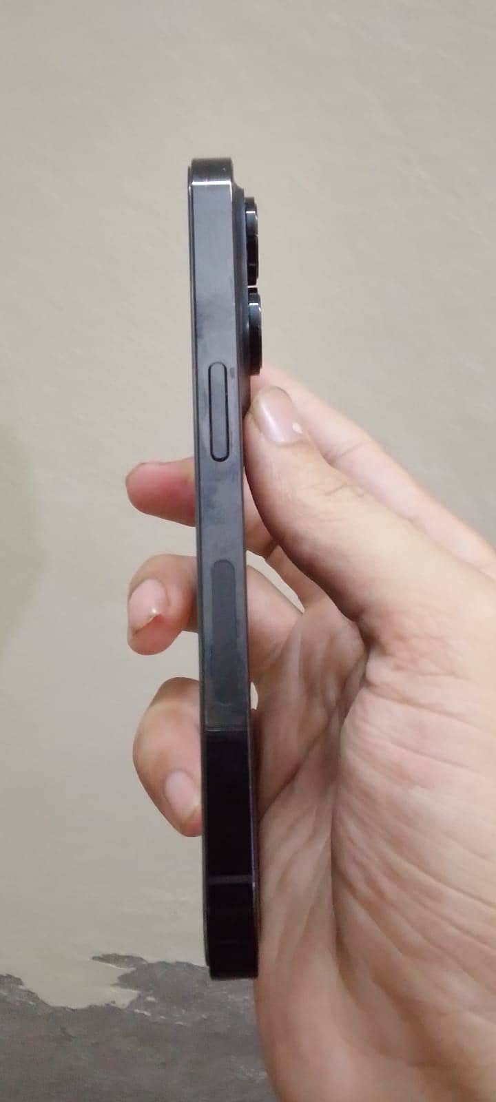 Apple iPhone 14 Pro 1