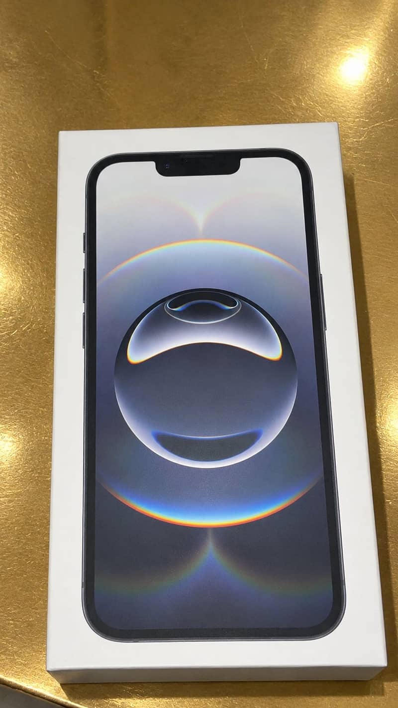 Apple iPhone 16e 0
