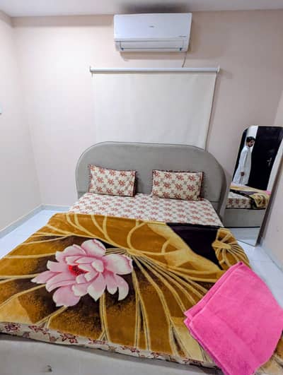 Per day & short time apertment available in gulberg green Islamabad