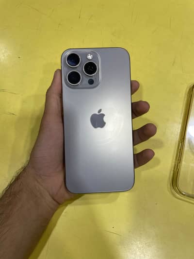 Apple iPhone 15 Pro Max