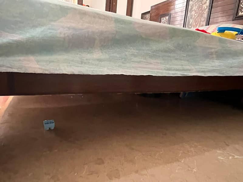 king size bed 3