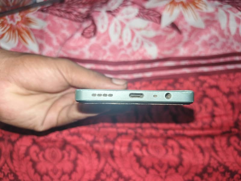 Realme Note 60x 4