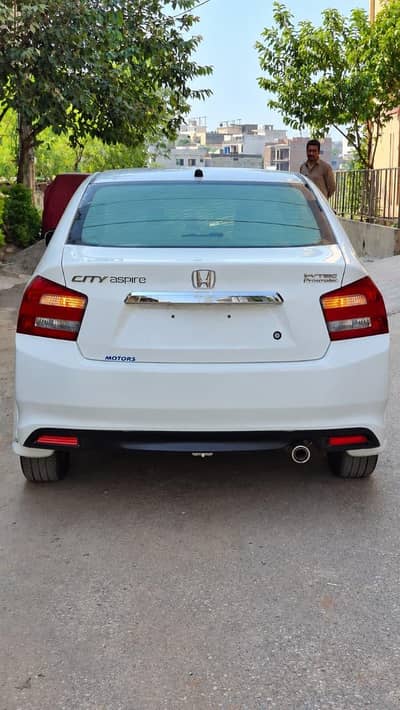 Honda City Aspire 2016
