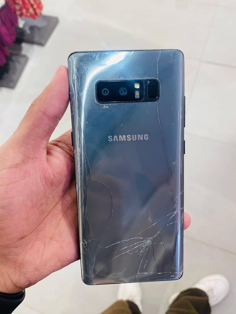 Samsung Mobile Note 8 1