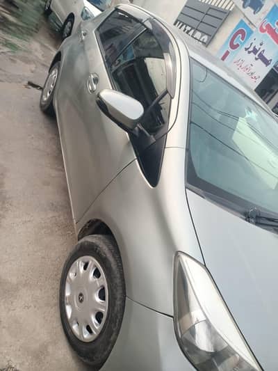 Toyota Vitz 2013 outstanding condition