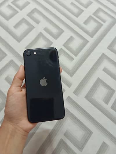 Apple iPhone SE