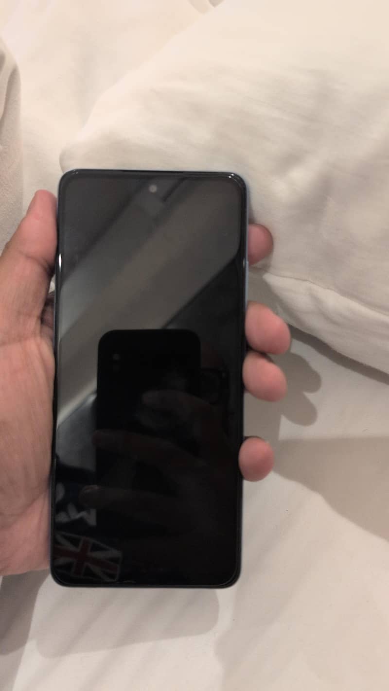 OPPO A60 5