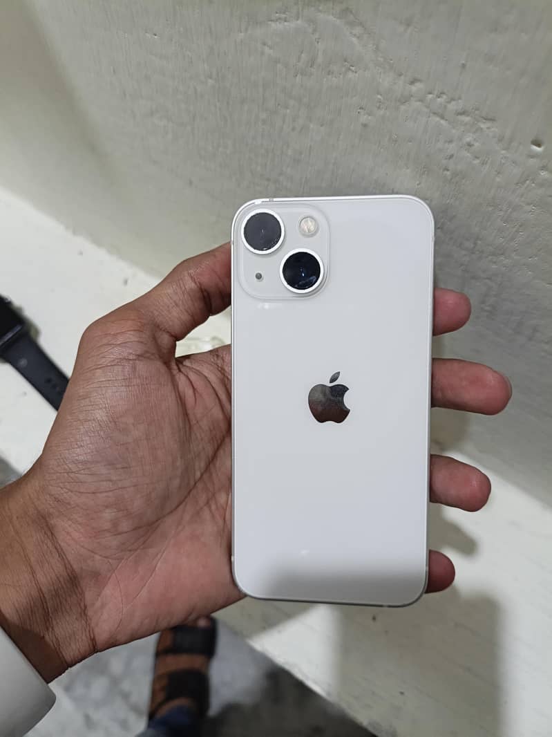 Apple iPhone 13 mini 2