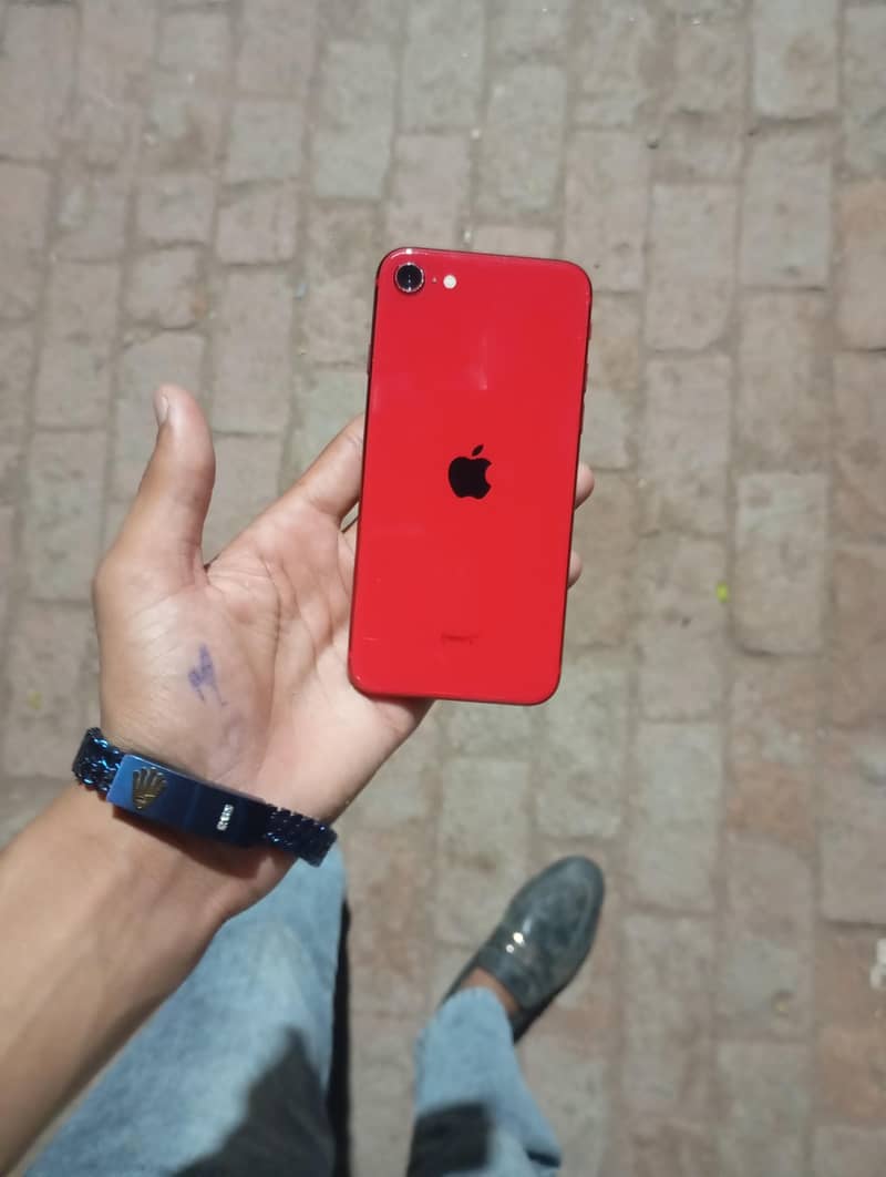 Apple iPhone SE 0