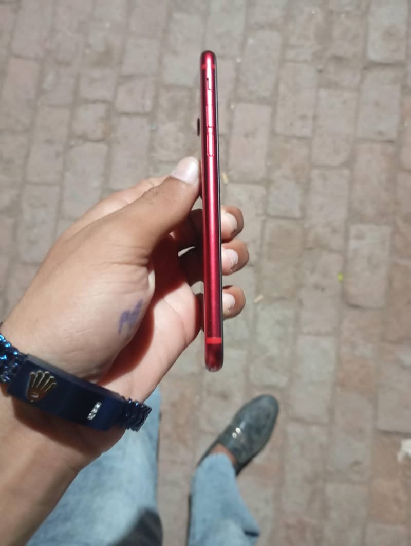 Apple iPhone SE 4