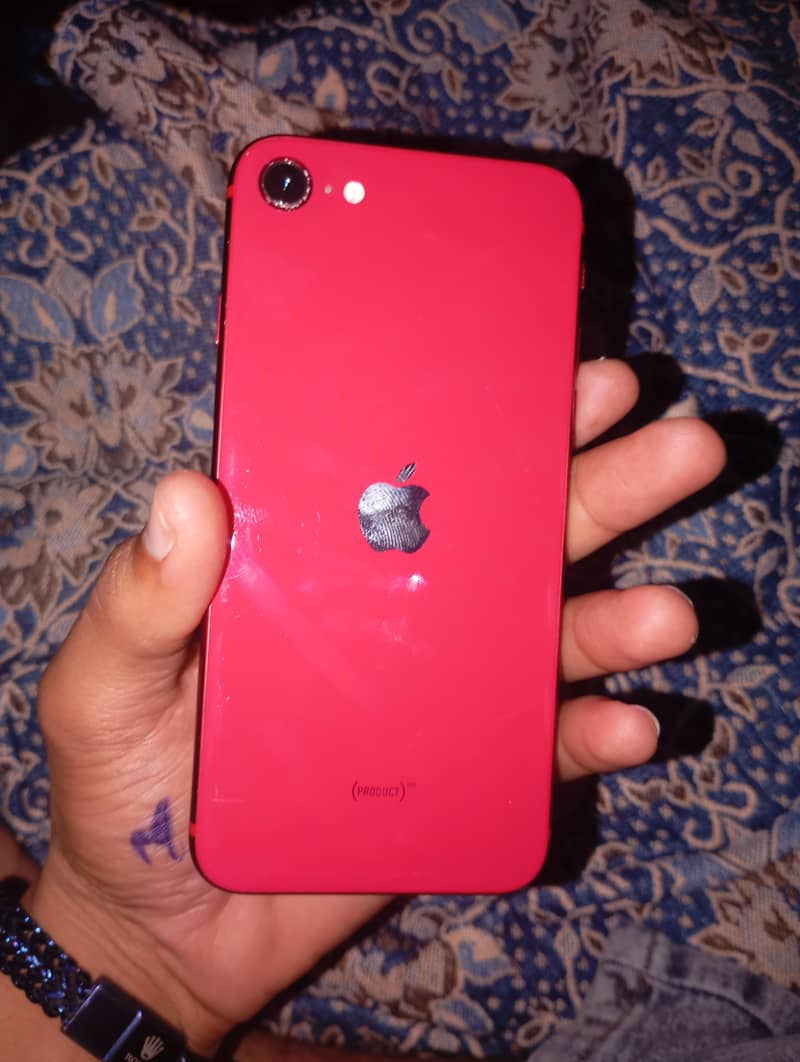 Apple iPhone SE 8