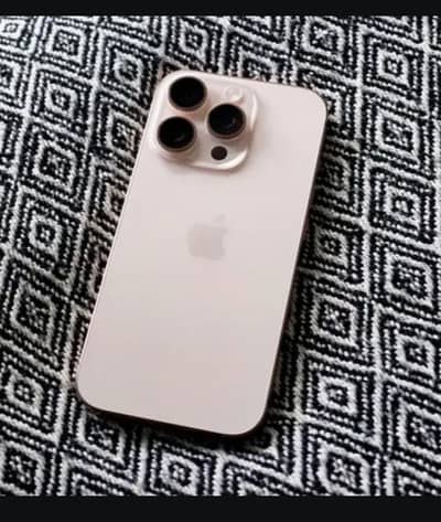 Apple iPhone 16 Pro Max . Non Pta . Factory unlock