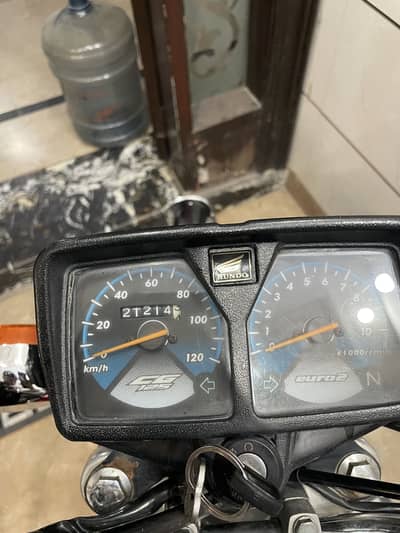 All ok 10/9.5 pack engine new tyre almovioum rim final price