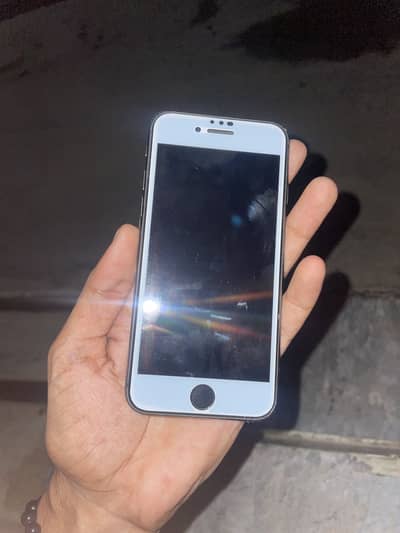 Apple iPhone 8
