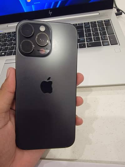 Apple iPhone 16 Pro Max