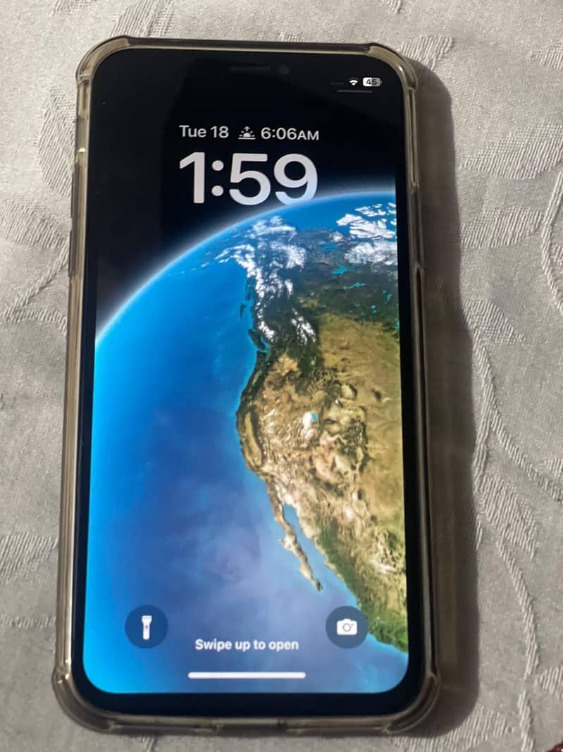Apple iPhone X 5