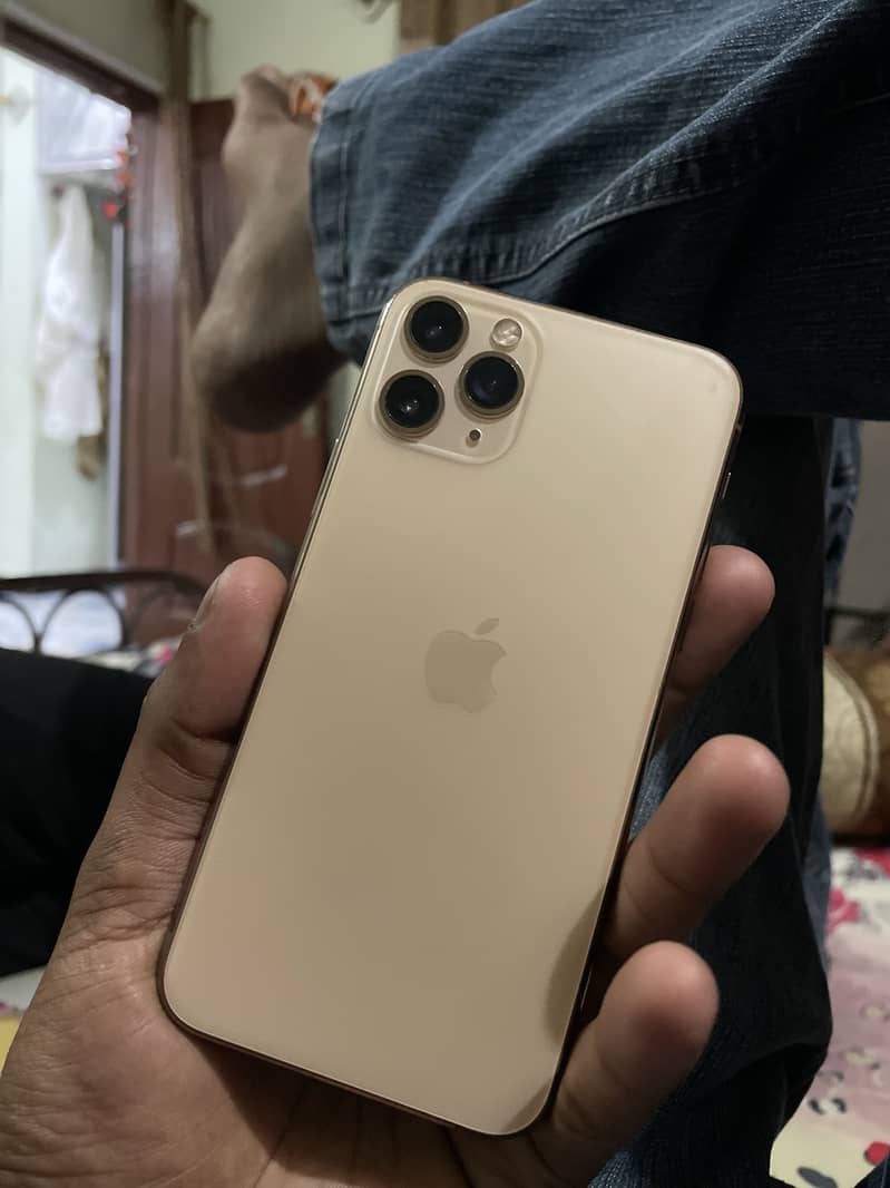 Apple iPhone 11 Pro 2