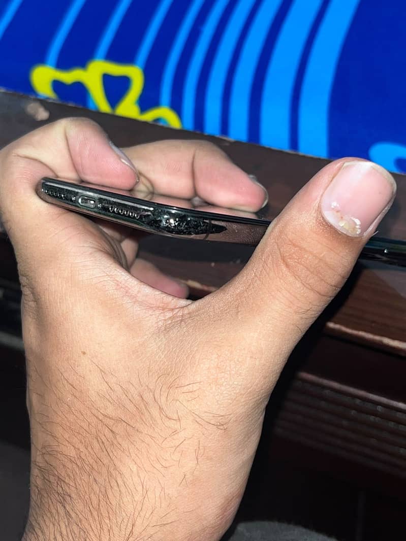 Apple iPhone X 1