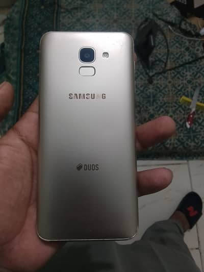 Samsung Mobile J5
