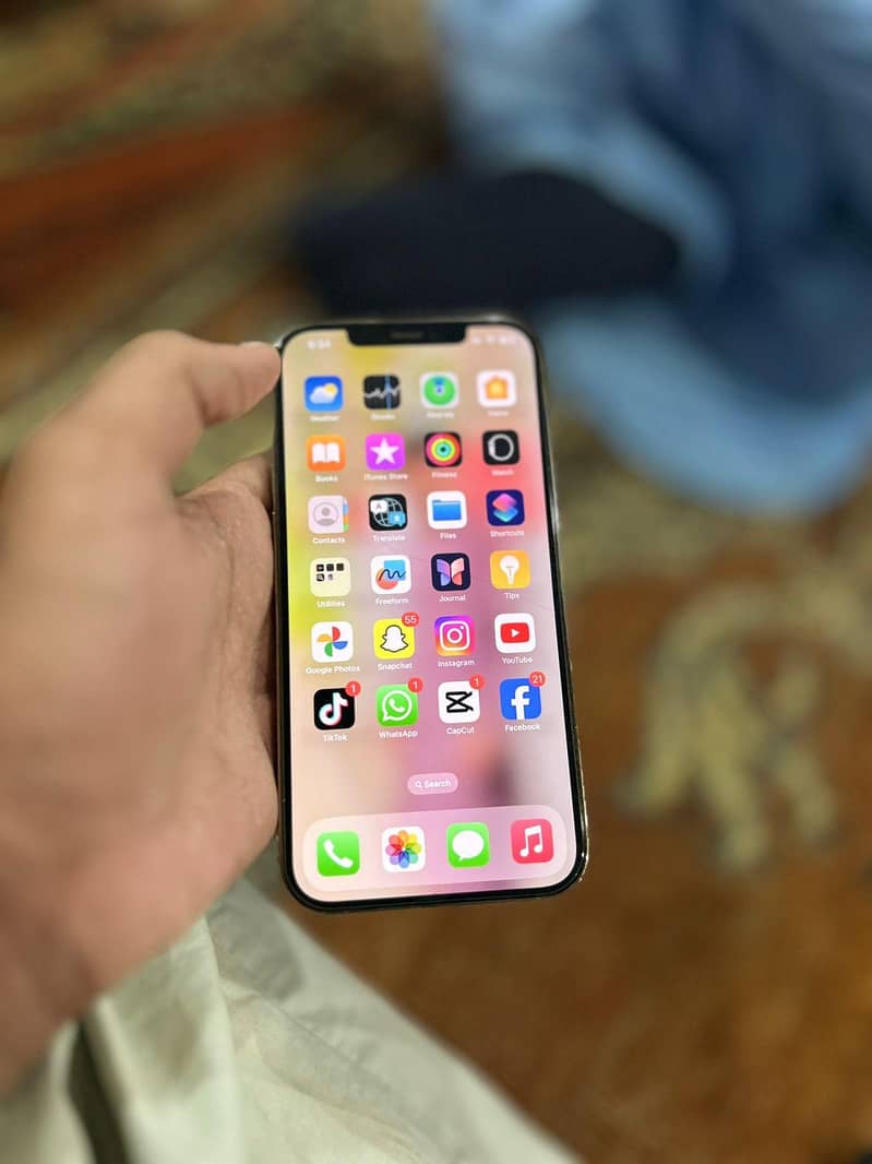 Apple iPhone 12 Pro Max 5