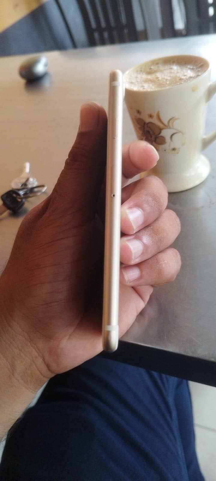 Apple iPhone 7 4