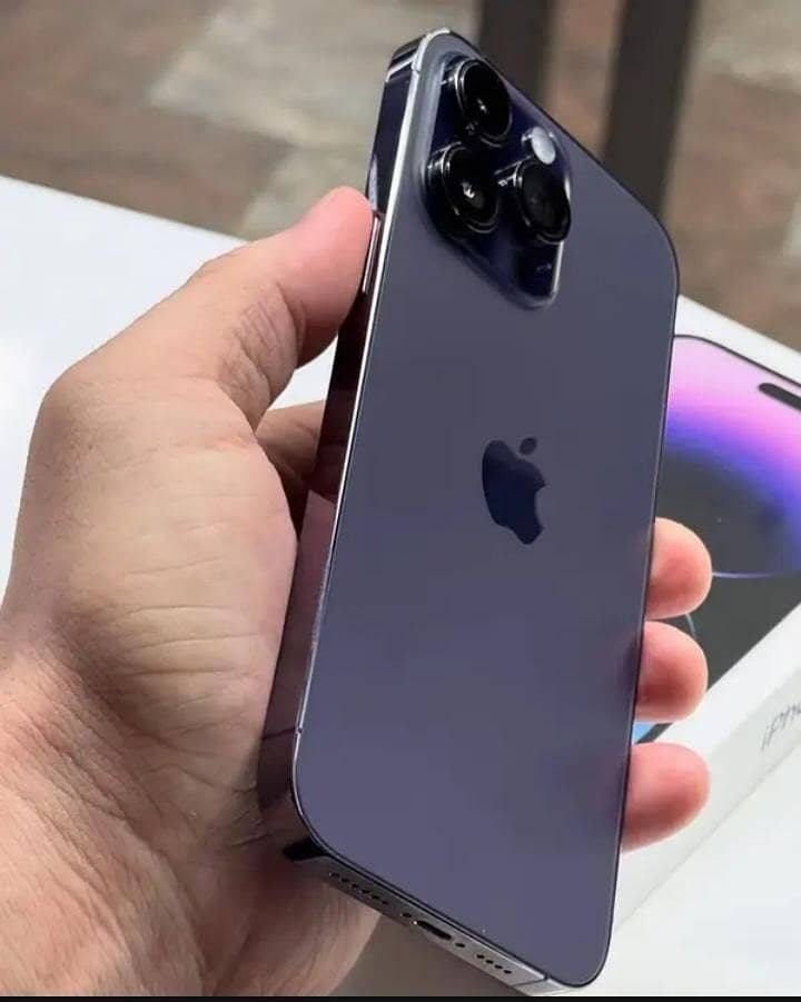 Apple iPhone 14 Pro Max 0