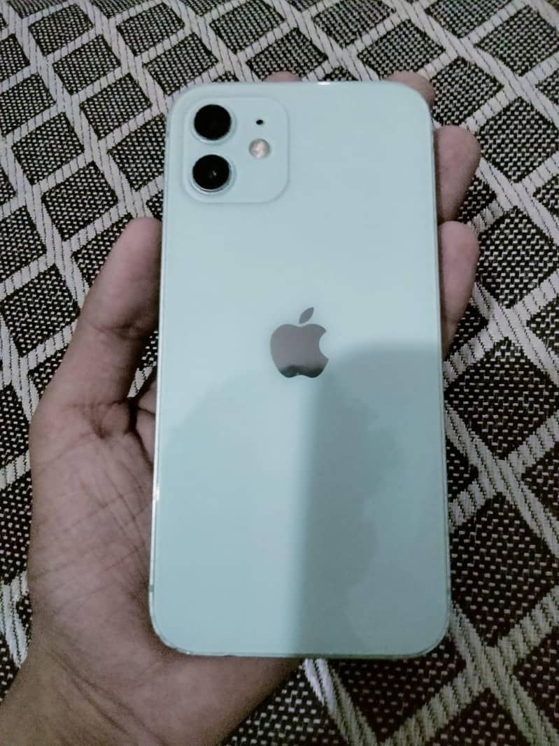 Apple iPhone 12 0