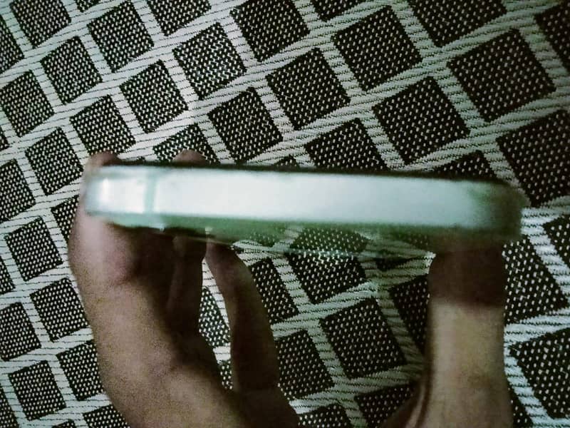 Apple iPhone 12 2